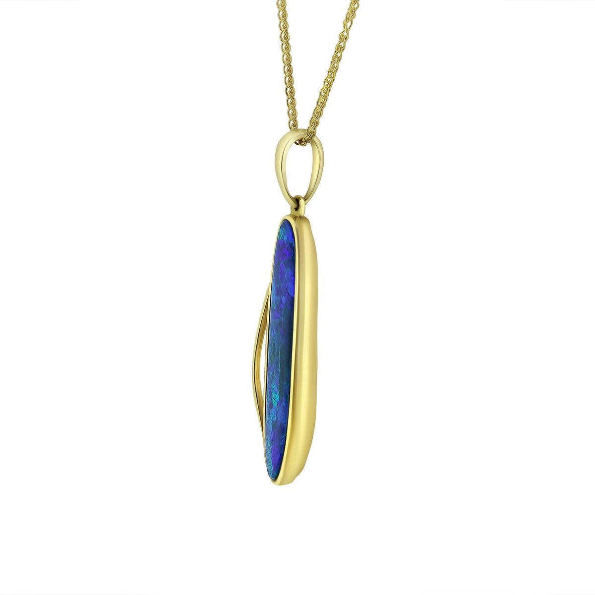 14ct yellow gold 5.00ct opal doublet pendant