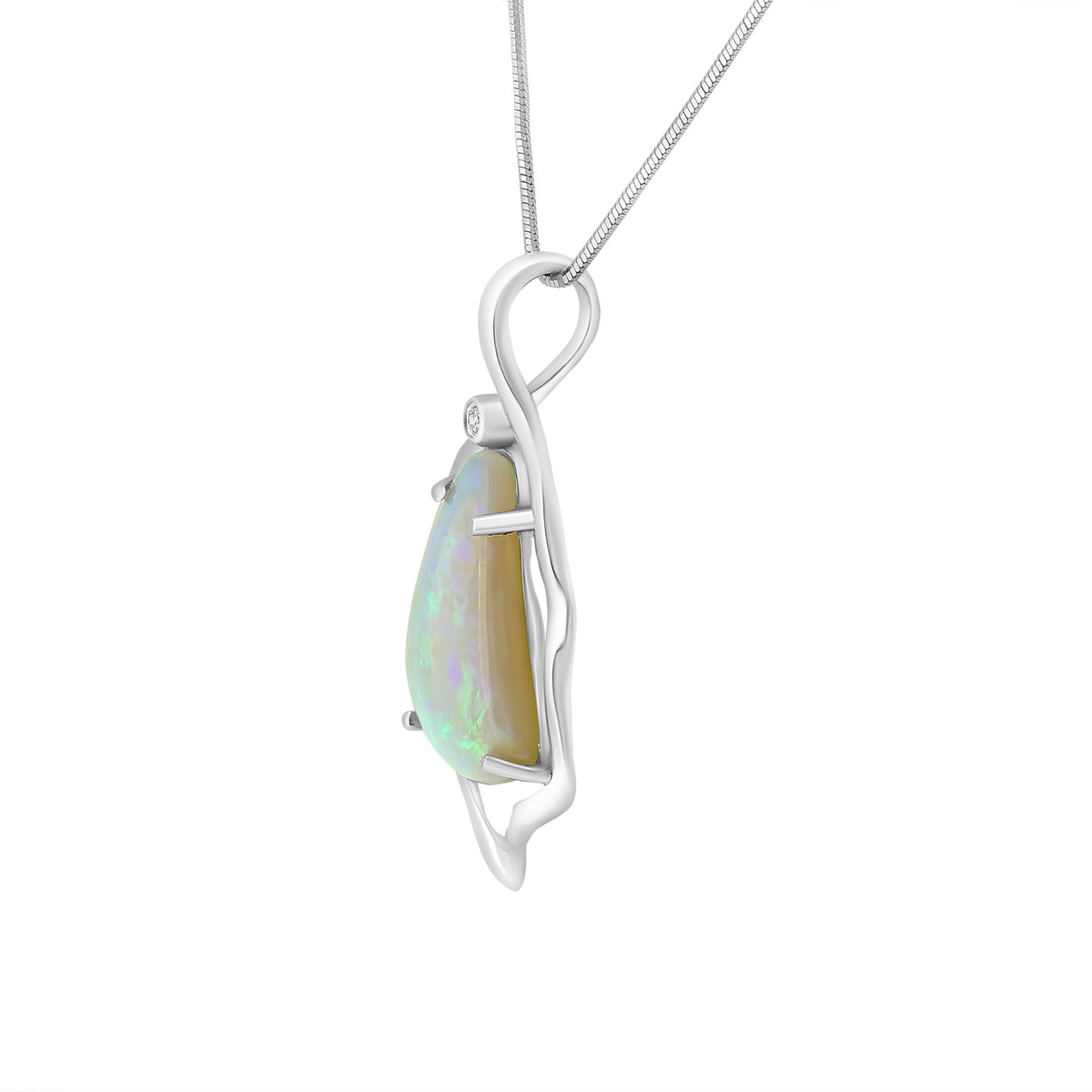 14ct white gold 5.49ct natural opal & 0.02ct diamond pendant
