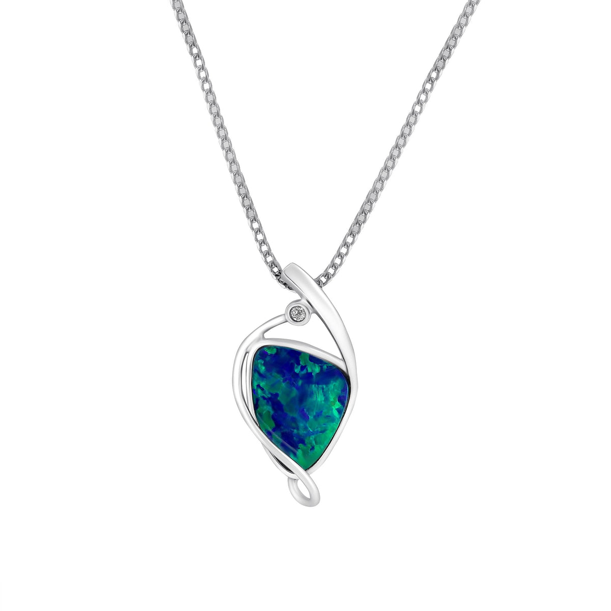 14ct white gold 1.78ct opal doublet & 0.01ct diamond pendant