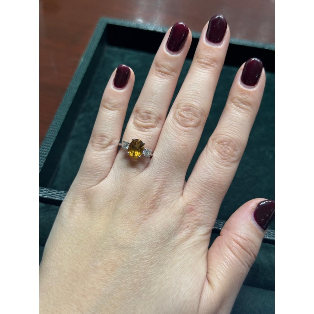 Platinum 1.76ct citrine & 0.40ct diamond 3 stone ring