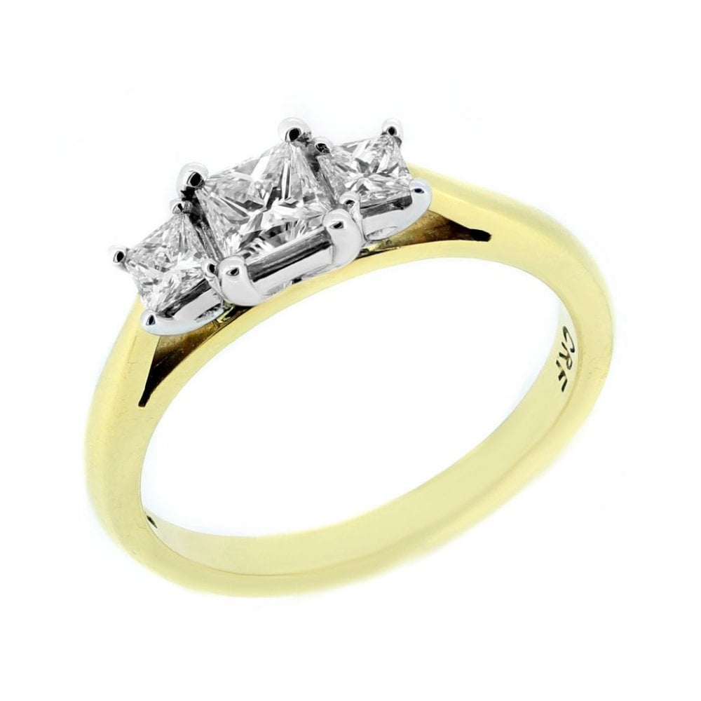 18ct yellow gold 0.75ct princess diamond graduating 3 stone ring