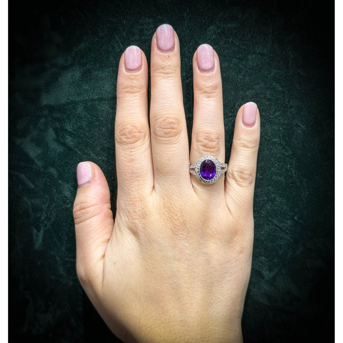 18ct white gold 2.22ct amethyst & 0.46ct diamond cluster ring