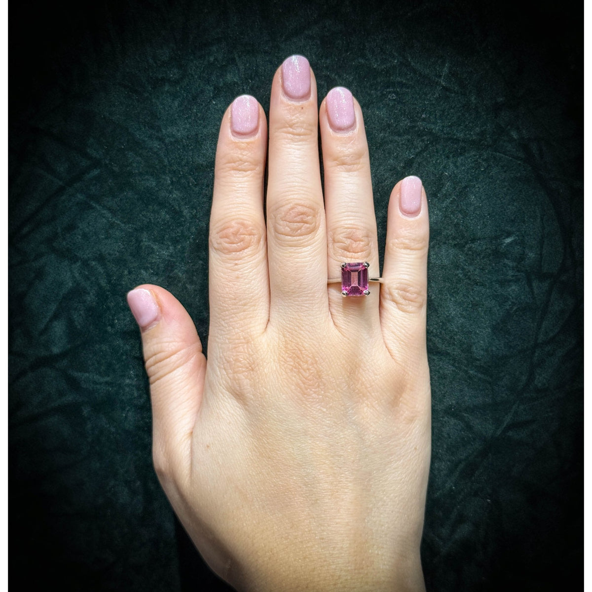 9ct white gold 10mm x 8mm emerald cut pink topaz ring