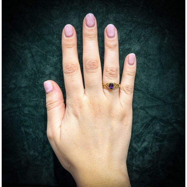 9ct yellow gold 7mm x 5mm amethyst Celtic ring