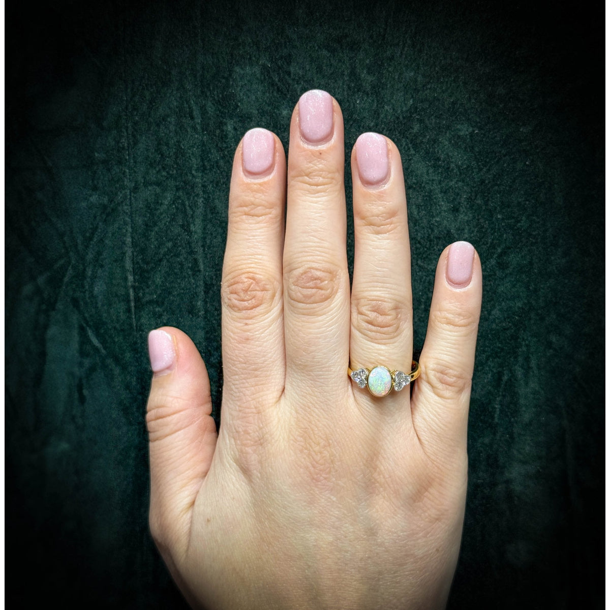 18ct yellow gold 0.77ct natural opal & 0.38ct diamond ring