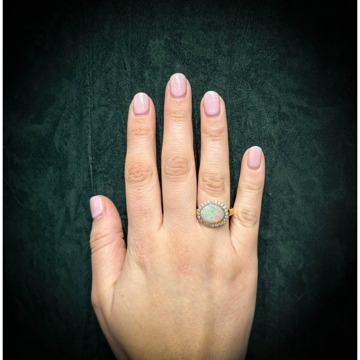 14ct yellow gold 1.82ct natural opal & 0.38ct diamond ring