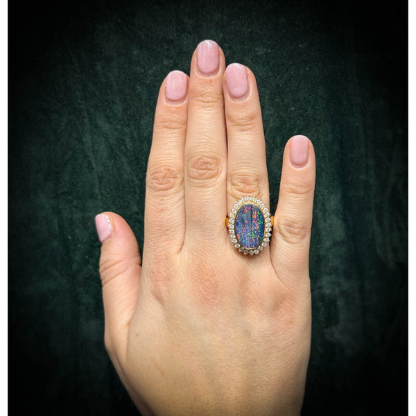 14ct yellow gold 3.34ct opal doublet & 0.61ct diamond ring