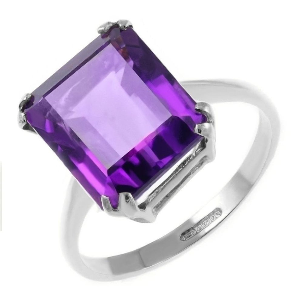 9ct white gold 12mm x 10mm emerald cut amethyst ring
