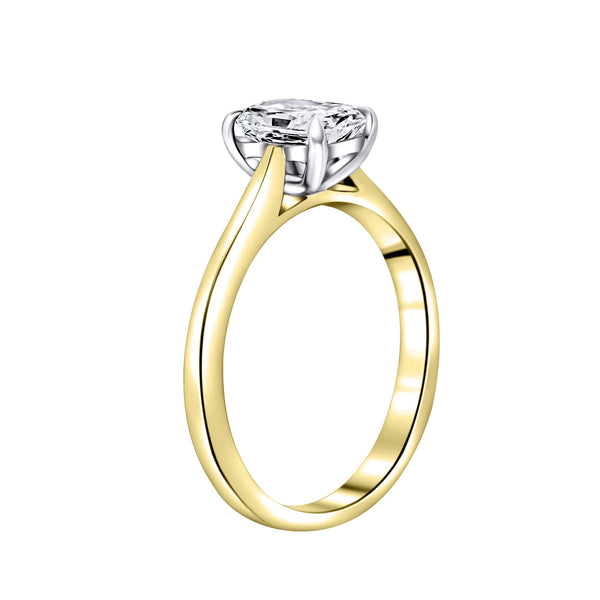 Lab grown 18ct yellow gold 1.01ct D VVS2 radiant diamond ring