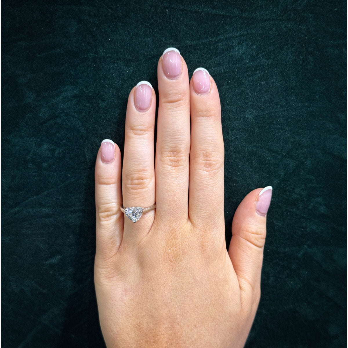 Lab grown platinum 2.00ct D VVS2 IGI heart cut diamond ring