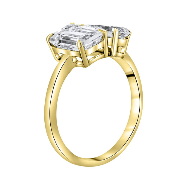 LG 18ct yellow gold 3.06ct D VVS2 emerald & pear diamond ring