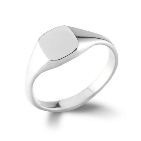 Platinum 8mm x 7mm cushion signet ring