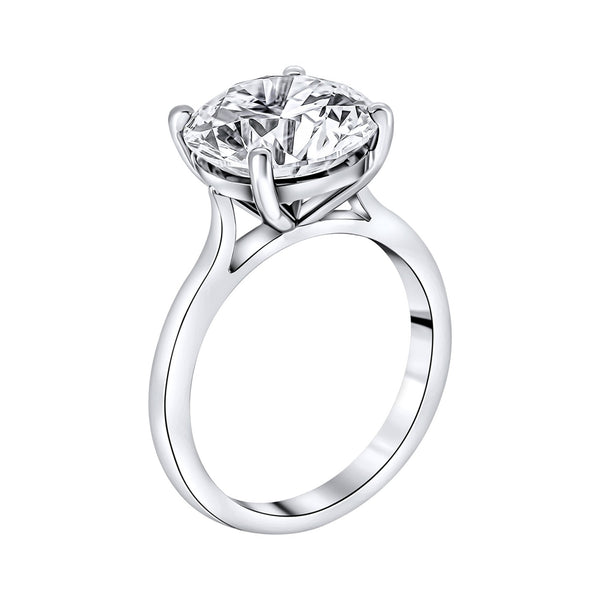 Platinum 6.01ct G VS1 IGL round brilliant cut diamond ring