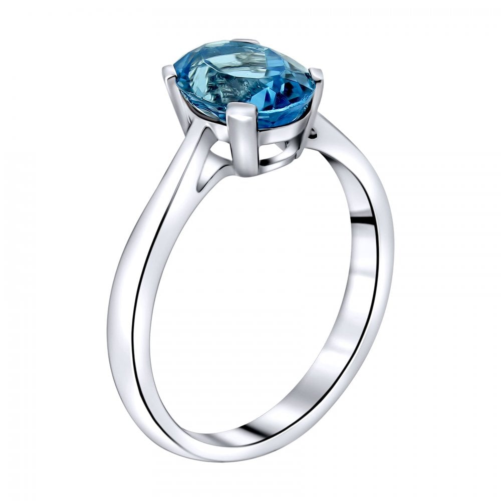 9ct white gold 9mm x 7mm oval Swiss blue topaz ring