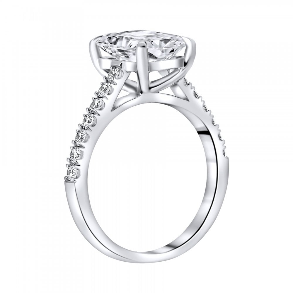 Lab grown platinum 3.00ct D VVS2 IGI radiant cut diamond ring