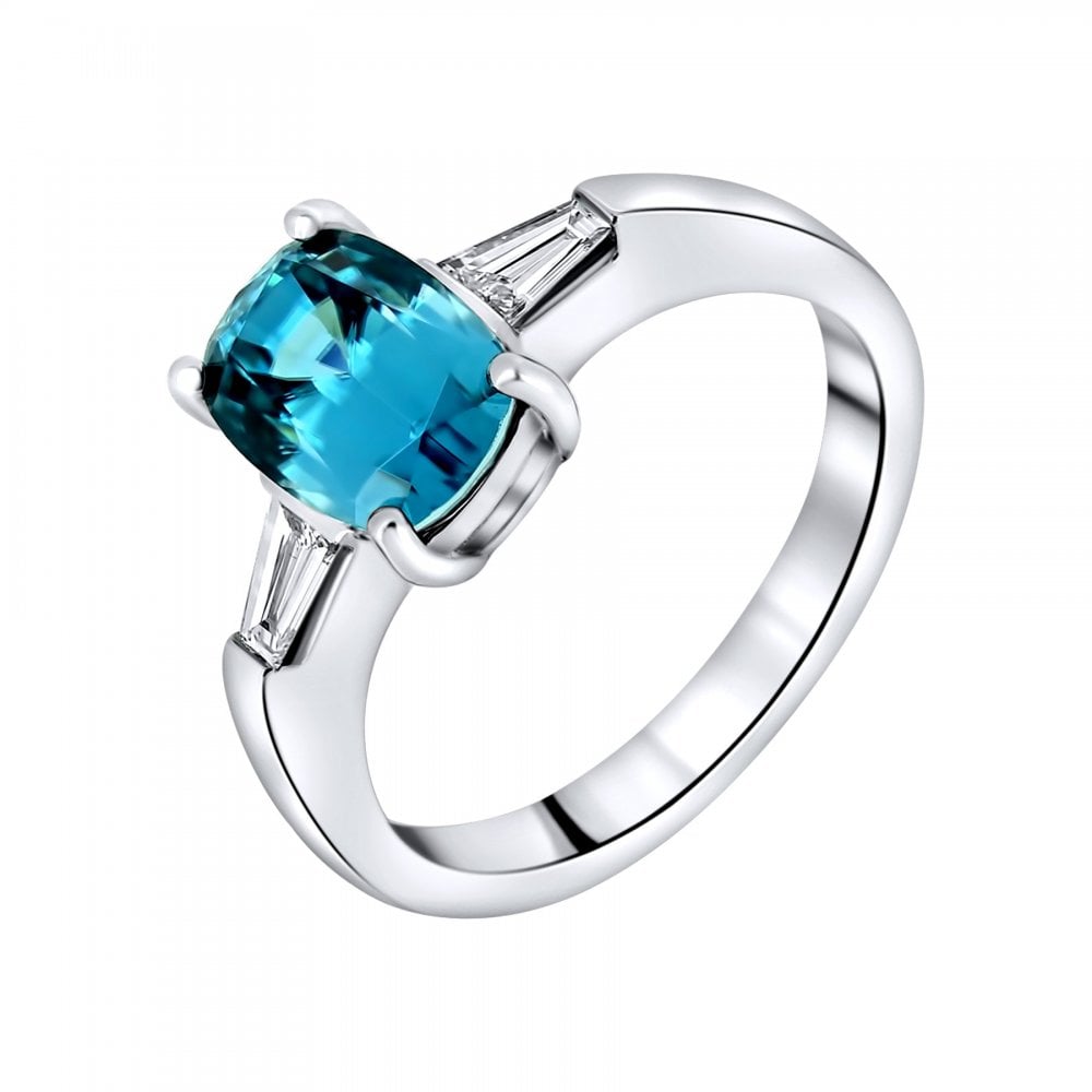 18ct white gold 3.73ct blue zircon & 0.23ct diamond 3 stone ring