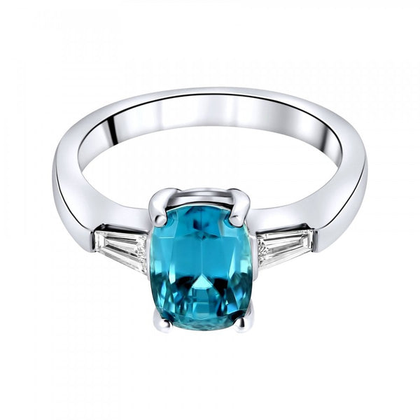 18ct white gold 3.73ct blue zircon & 0.23ct diamond 3 stone ring