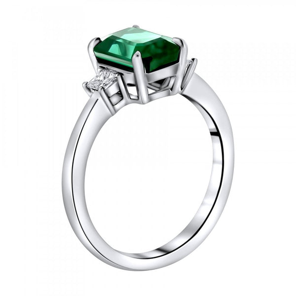 18ct white gold 2.50ct indicolite tourmaline 0.22ct diamond ring