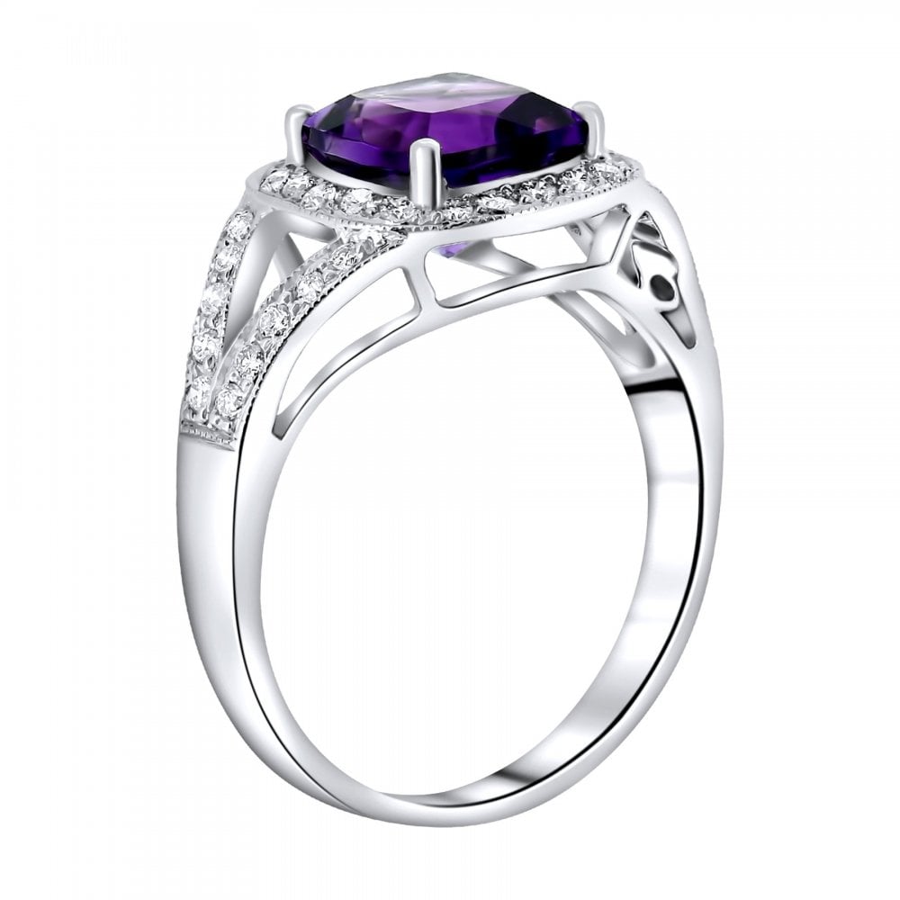 18ct white gold 2.07ct amethyst & 0.45ct diamond cluster ring