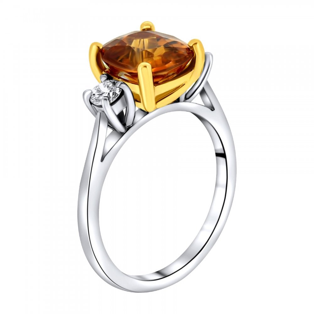 Platinum 3.37ct manderin garnet & 0.29ct diamond 3 stone ring
