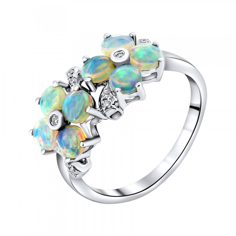 18ct white gold 1.17ct natural opal & 0.05ct diamond ring