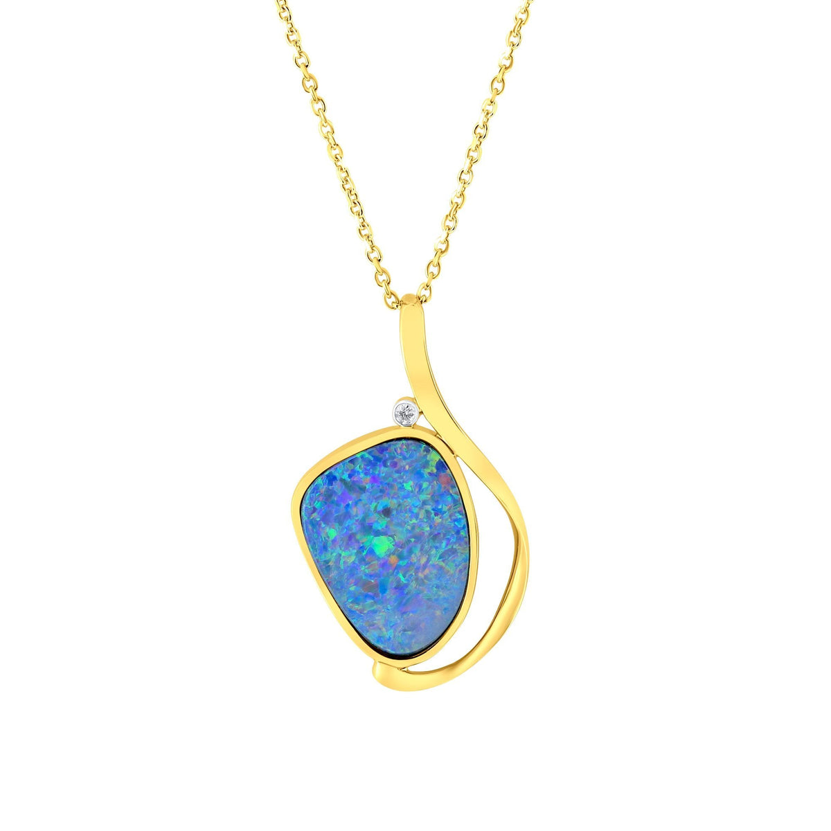 14ct yellow gold 4.48ct opal doublet & 0.02ct diamond pendant