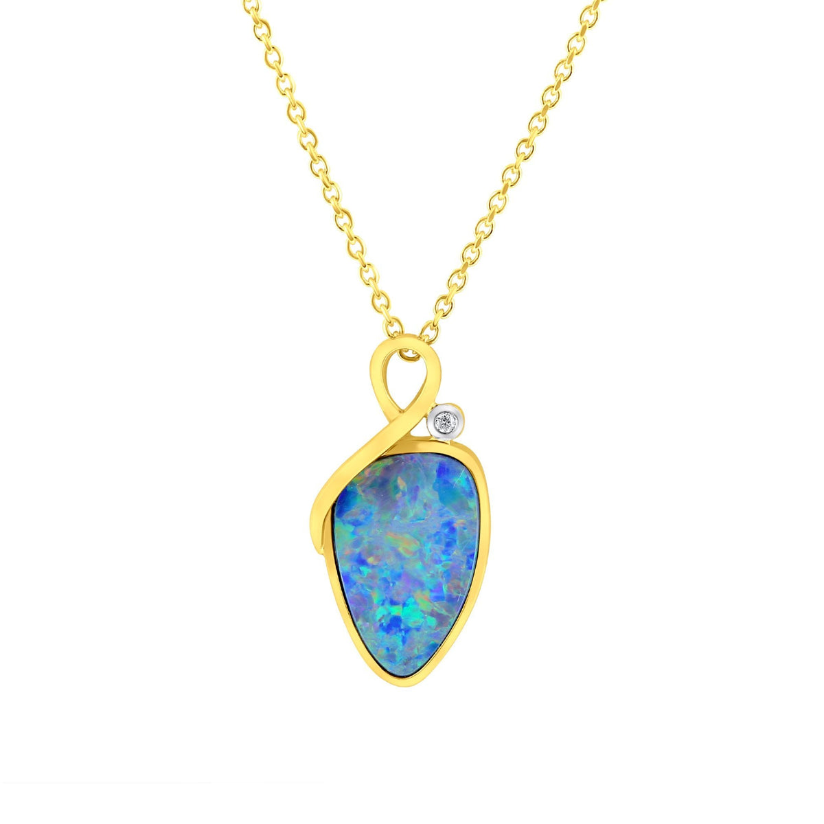 14ct yellow gold 2.35ct opal doublet & 0.01ct diamond pendant