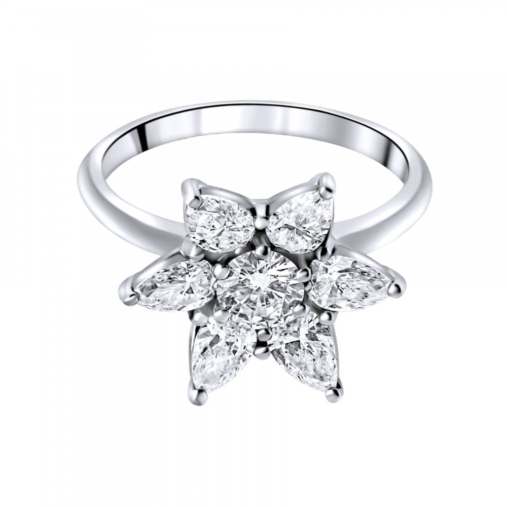 Preowned platinum 2.01ct flower cluster diamond ring