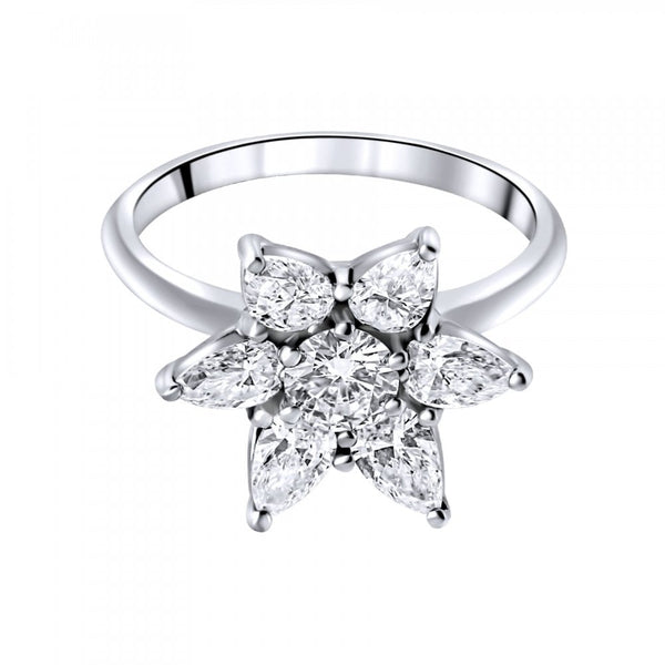 Preowned platinum 2.01ct flower cluster diamond ring