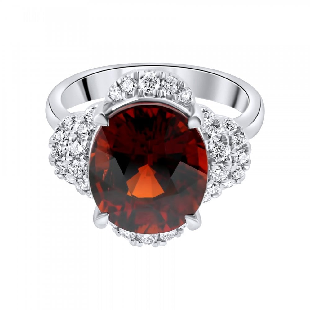 18ct white gold 9.03ct spessartite garnet & 0.47ct diamond ring