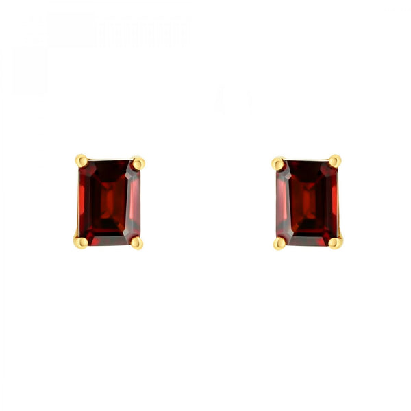9ct yellow gold 7mm x 5mm emerald cut garnet stud earrings