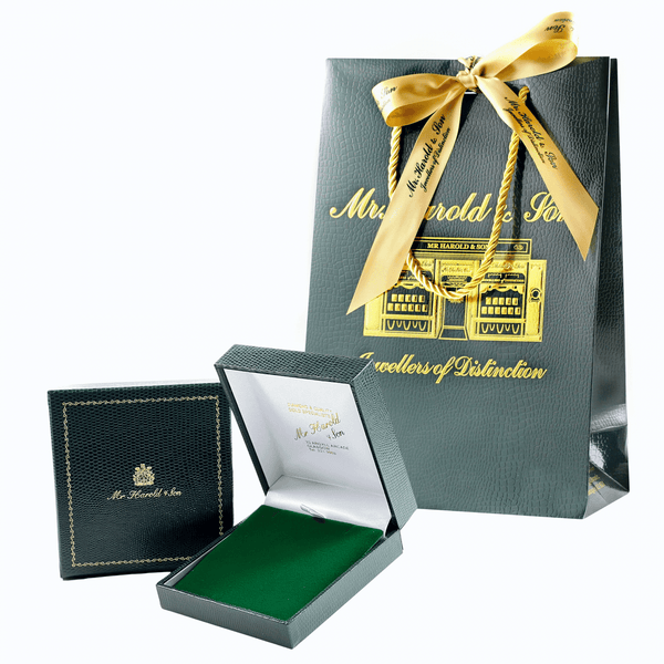 Lab grown 18ct yellow gold 0.61ct D VVS2 round diamond pendant