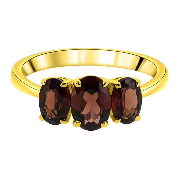 9ct yellow gold 7x5mm & 6x4mm garnet 3 stone ring