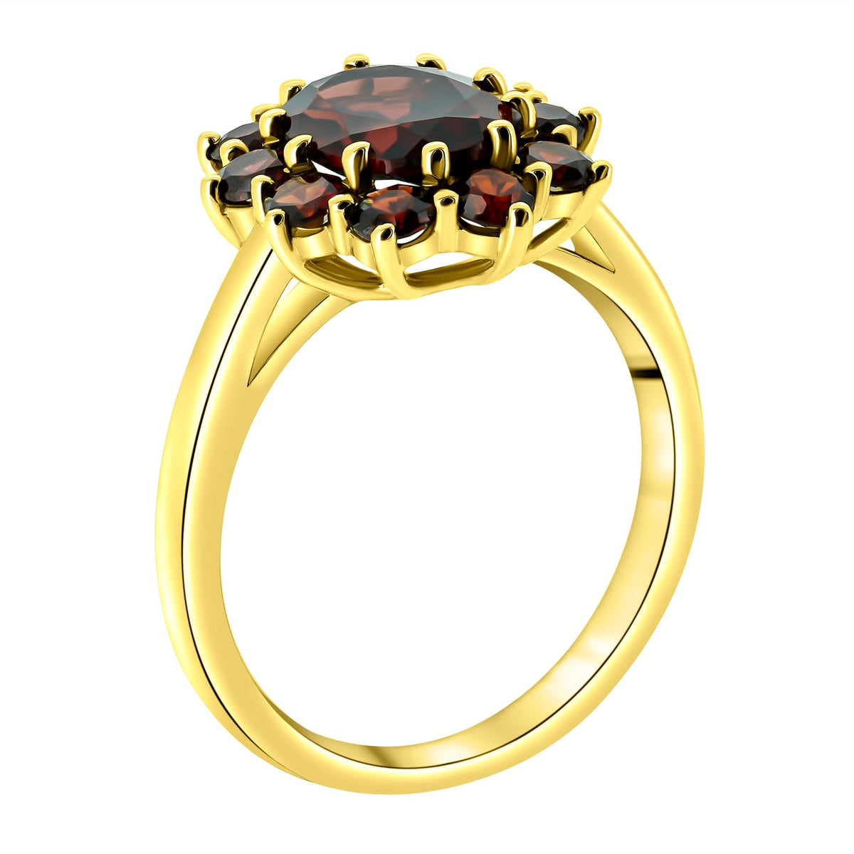 9ct yellow gold 9mm x 7mm garnet cluster ring