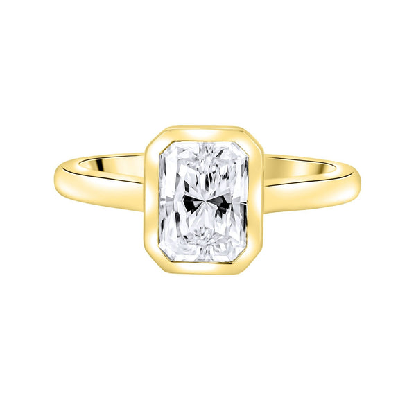 Lab grown 18ct yellow gold 2.09ct DVVS2 IGI radiant diamond ring