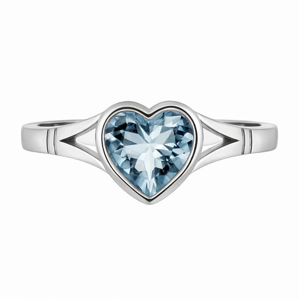 9ct white gold 8mm x 8mm heart aquamarine ring