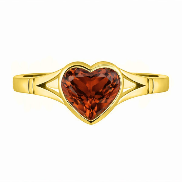 9ct white gold 8mm x 8mm heart garnet ring