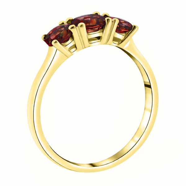 9ct yellow gold 5mm & 4mm round garnet 3 stone ring