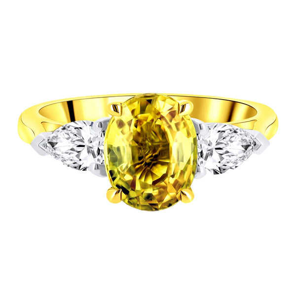 18ct yellow gold 2.52ct yellow sapphire & 0.68ct diamond ring