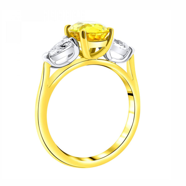 18ct yellow gold 2.52ct yellow sapphire & 0.68ct diamond ring