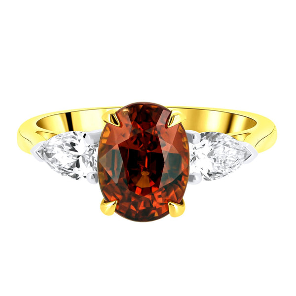 18ct yellow gold 3.48ct orange sapphire & 0.65ct diamond ring