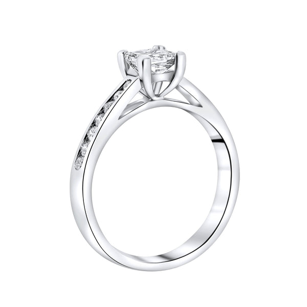 Platinum 0.70ct E SI1 GIA princess cut diamond ring