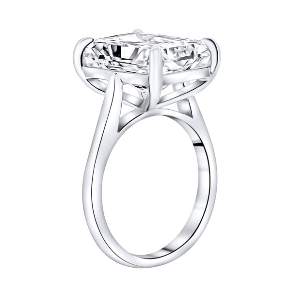 Lab grown platinum 8.77ct E VVS2 IGI radiant cut diamond ring
